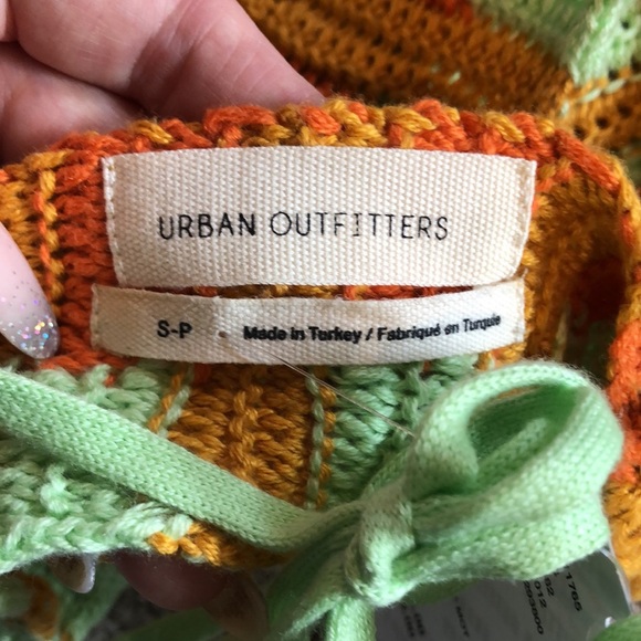 NWT Urban Outfitters crochet halter top open back adjustable tie mint and orange - Picture 8 of 8